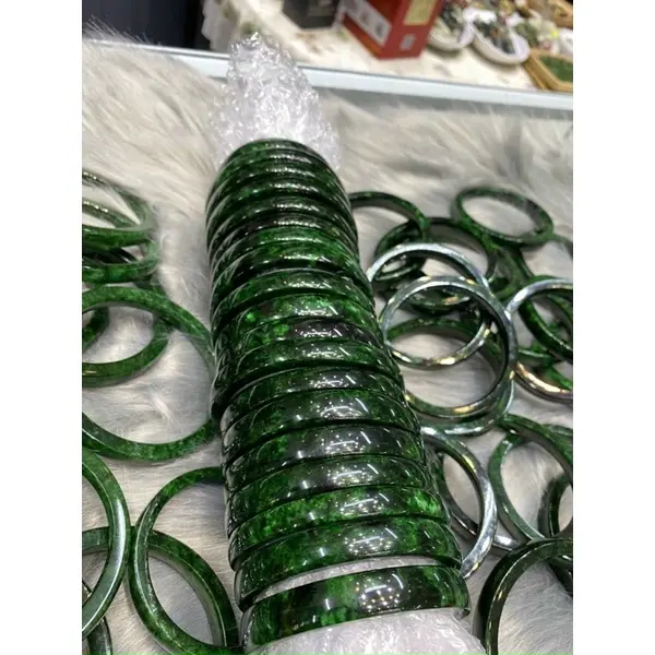 vòng tay sơn thủy bản vuông 4