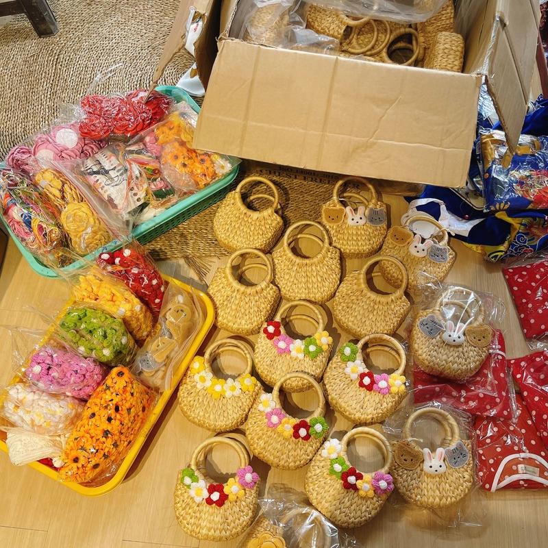 Túi cói cho bé gái