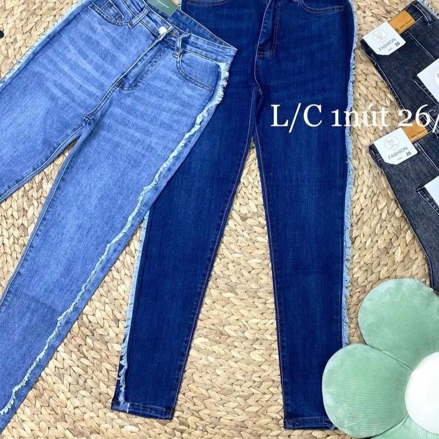 QUẦN JEANS DÀI, JEANS 9 TẤT , JEANS BASS , JEANS ỐNG RỘNG LẺ SIZE ( Hàng lựa trên live)