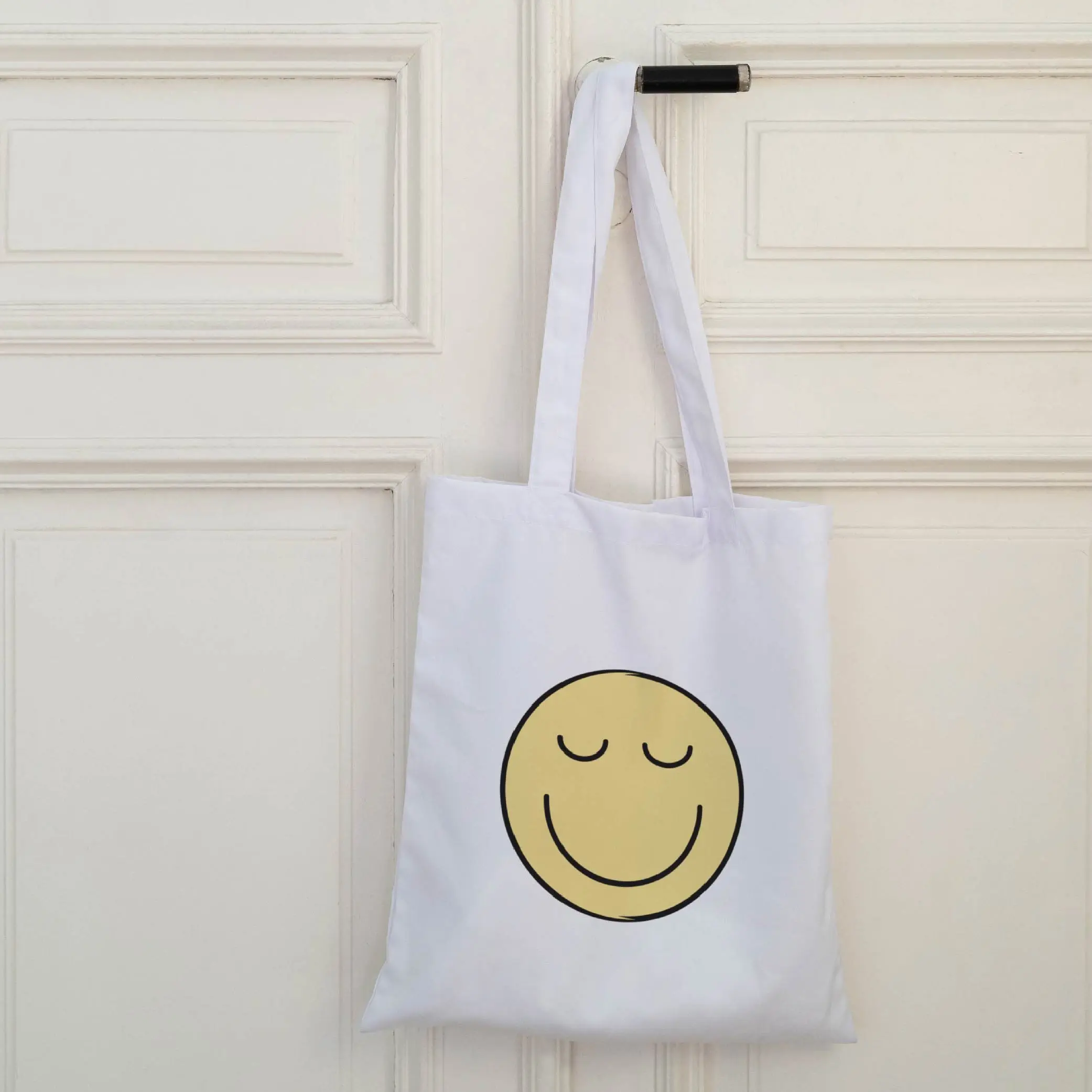 SMILEY CANVAS BAG / TOTEBAG CUSTOM / Bahan Baby Kanvas
