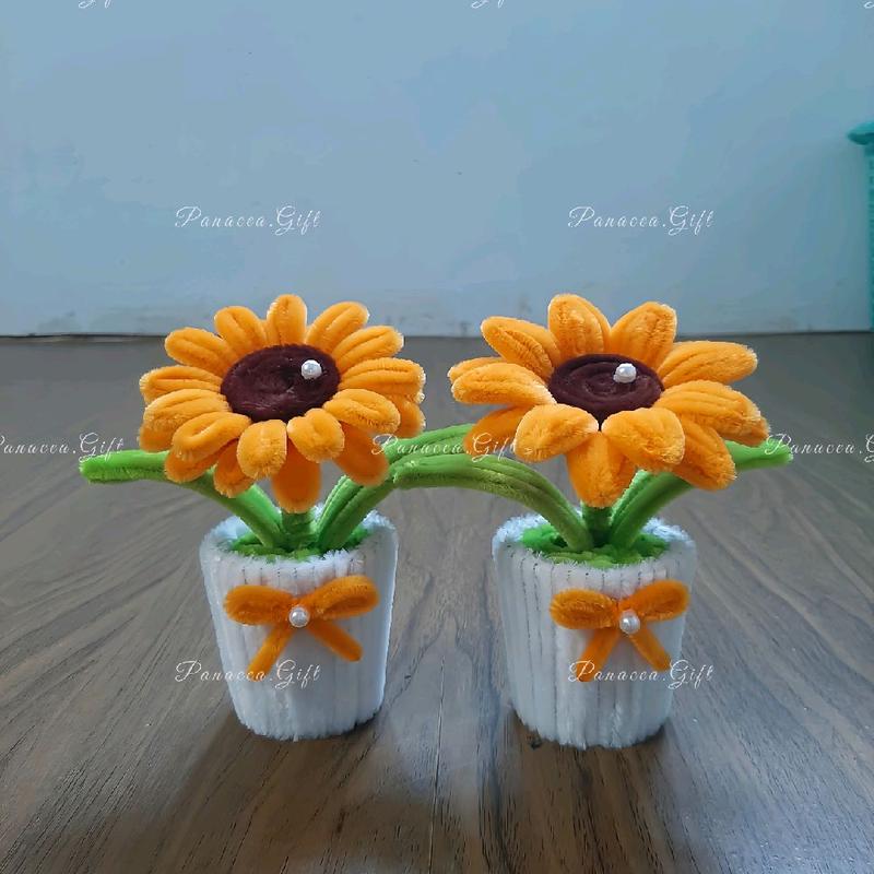  Chậu hoa hướng dương mini để bàn bằng kẽm nhung 