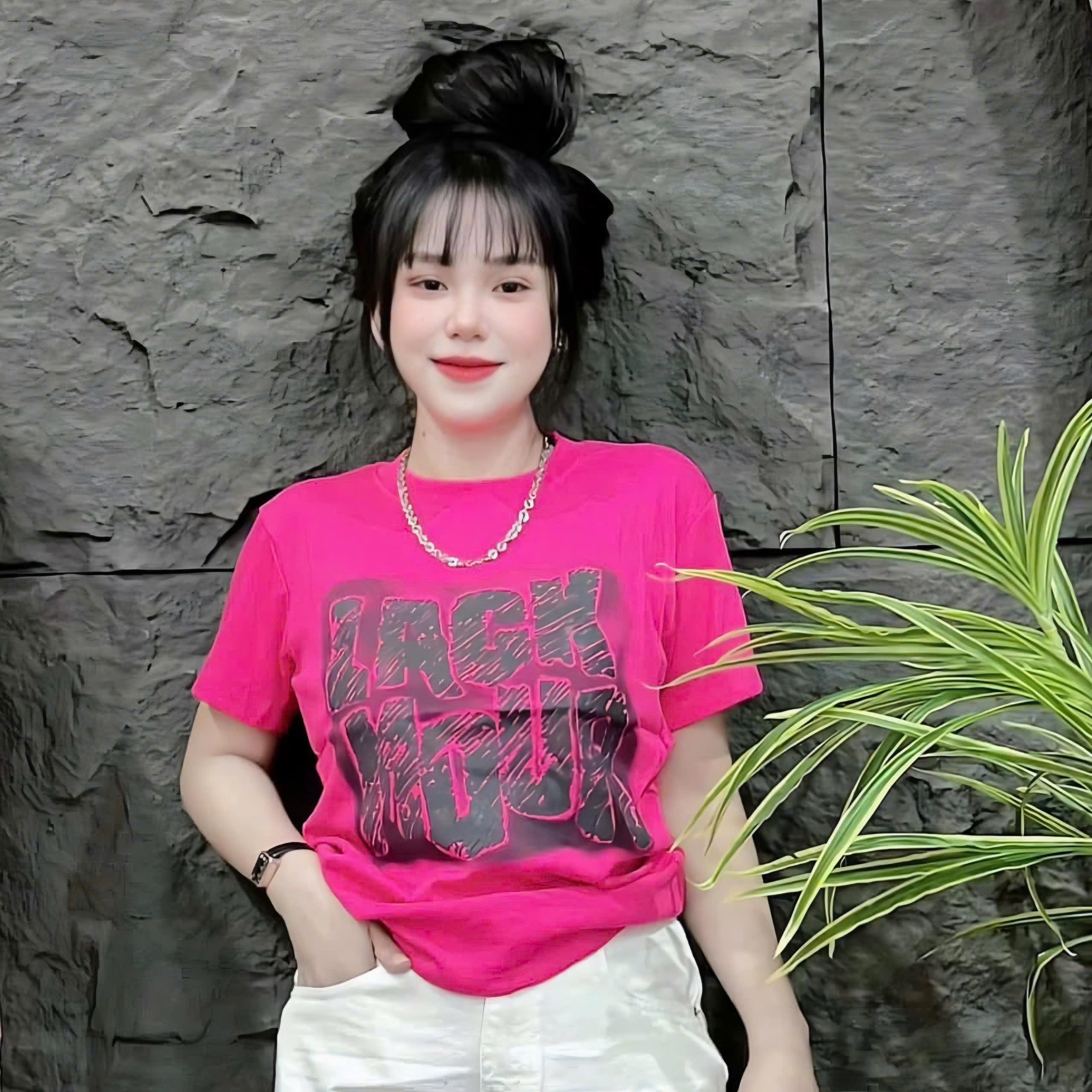 Hồng Đậm