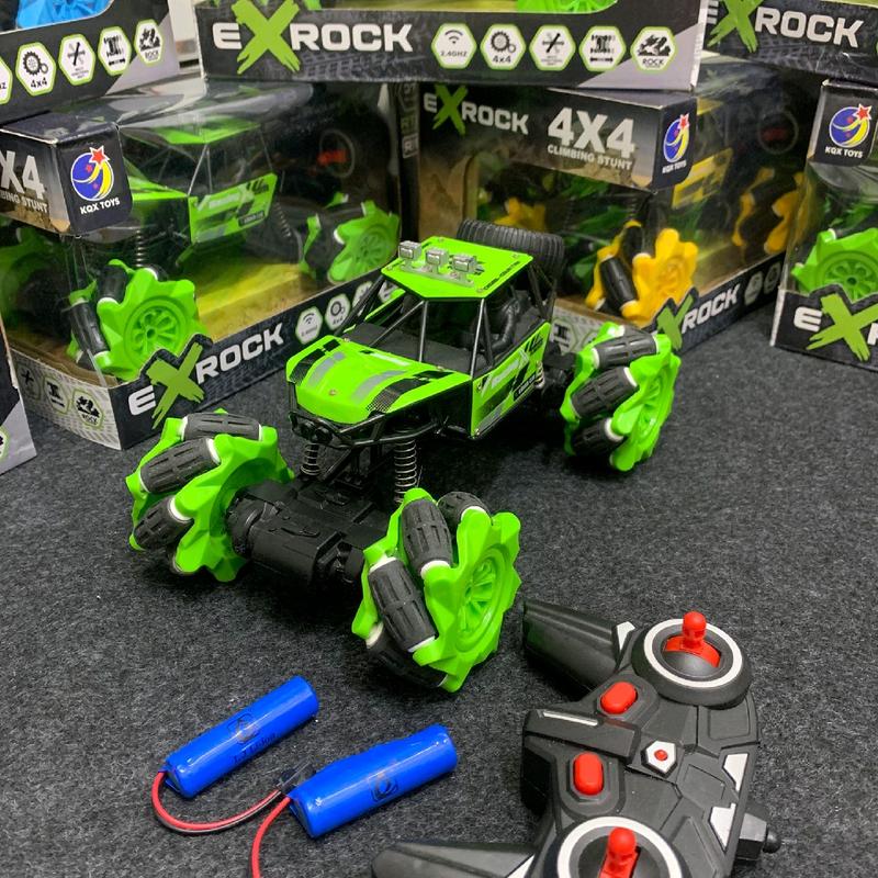 Tặng pin dự phòng-Xe địa hình exrock 7 kênh Đồ Chơi Toy Ô Tô 1