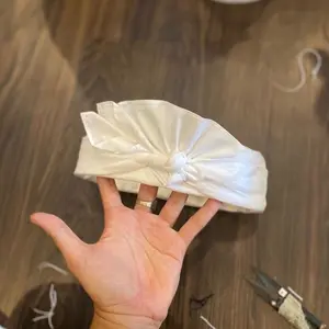 UDENG RIMPIT PUTIH / UDENG JADI PUTIH Pria Dewasa