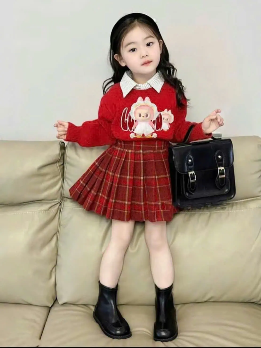 6-18kg (TĂNG 1 SIZE) SET Quần áo bé gái LABUBU đỏ , xanh cổ bẻ kèm chân váy xin cho bé gái