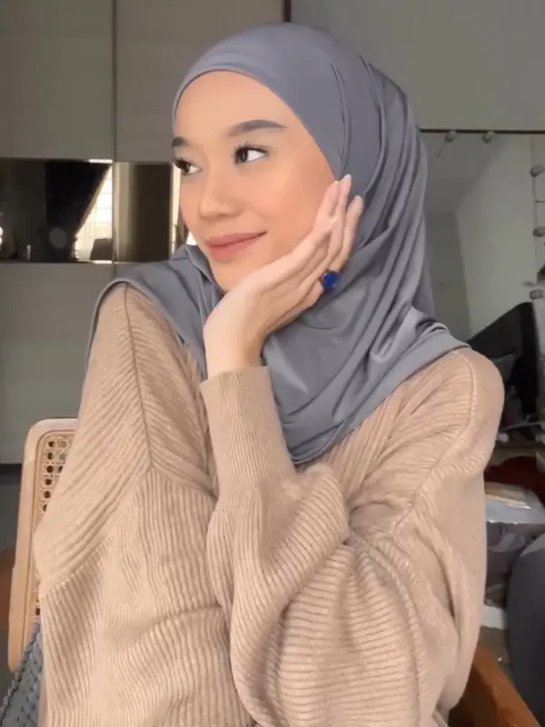 hijab segitiga instan oval tali inara spandek jersey Muslim 3