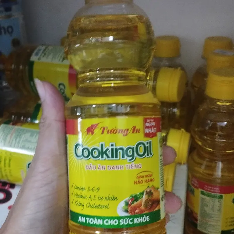 Combo 2 chai dầu ăn (nhỏ )cooking( 400ml), dầu ăn danh tiếng 4
