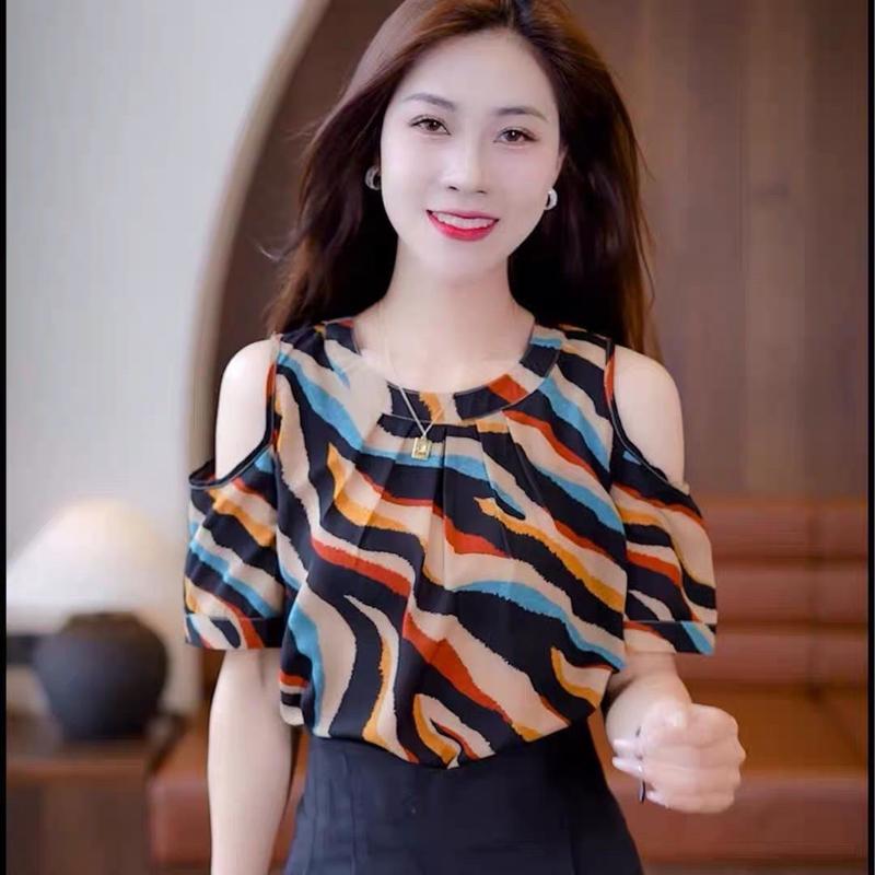 Product Introduction of Áo Voan Hoa, Dành Cho Nữ, Bộ Sưu Tập Mùa Hè 2024, Hàng Mới Về, Thời Trang Và Phong Cách, Áo Trễ Vai, Thanh Lịch, Áo Sơ Mi ngắn Tay Hoang Dã 7