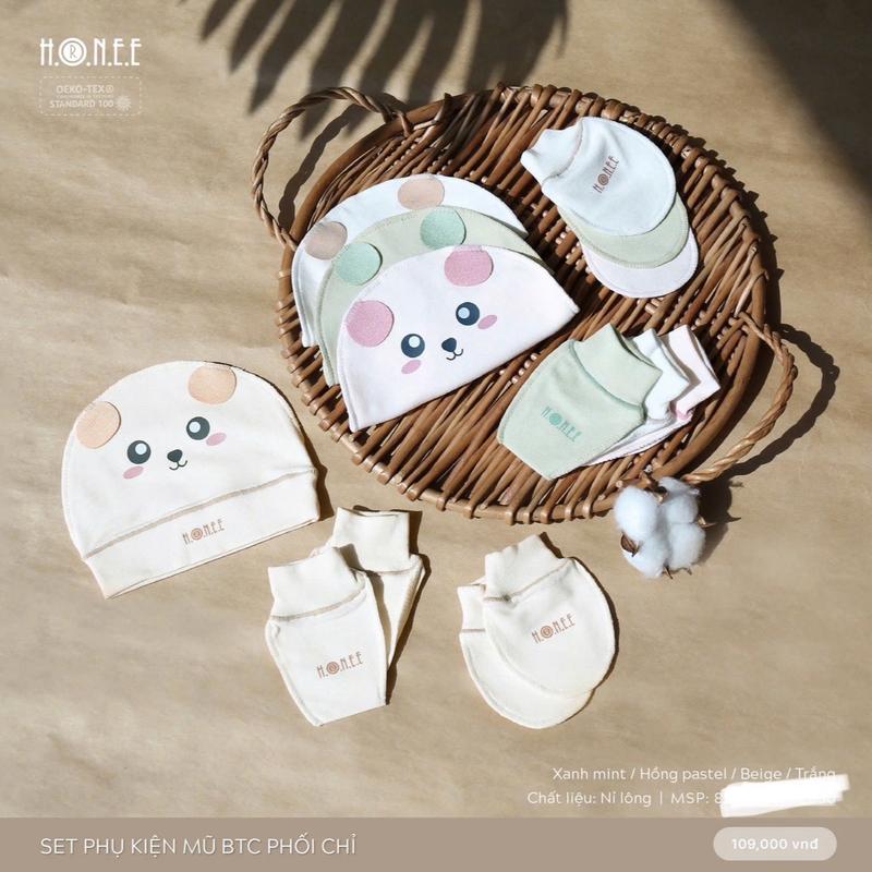 Hrnee Set phụ kiện cho bé sơ sinh gồm mũ bao tay chân mềm mát, hoạ tiết xinh, bst mới có cả chất mát thoáng cho mùa hè và chất dày ấm chk thu đông 0