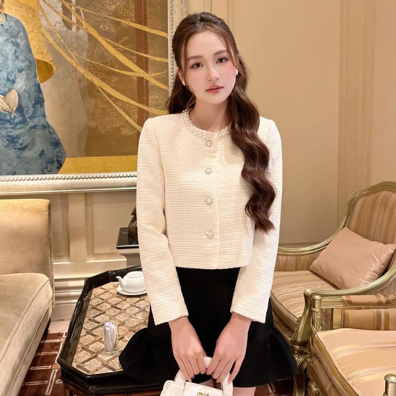 [ NEW PRODUCT ] Áo Khoác Dạ Trắng Kem Nữ PADDY Cổ Tròn Đính Ngọc Khuy Tròn Nữ Women Top  Jean Jacket áo  dạ