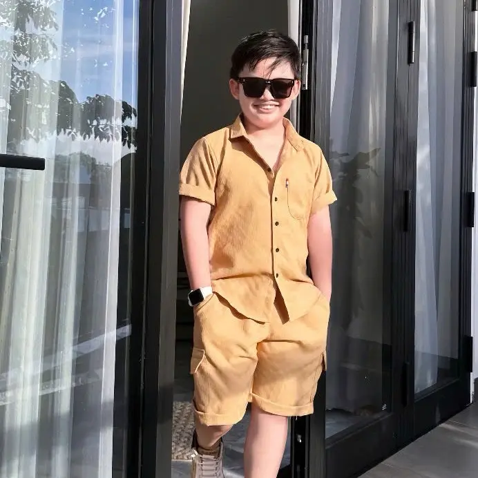 Bộ Quần Áo Sơ Mi Chất Liệu Kim Cương 4 Màu Cho Bé Trai 12-52kg có thể giặt máy Jean Có Cổ 4