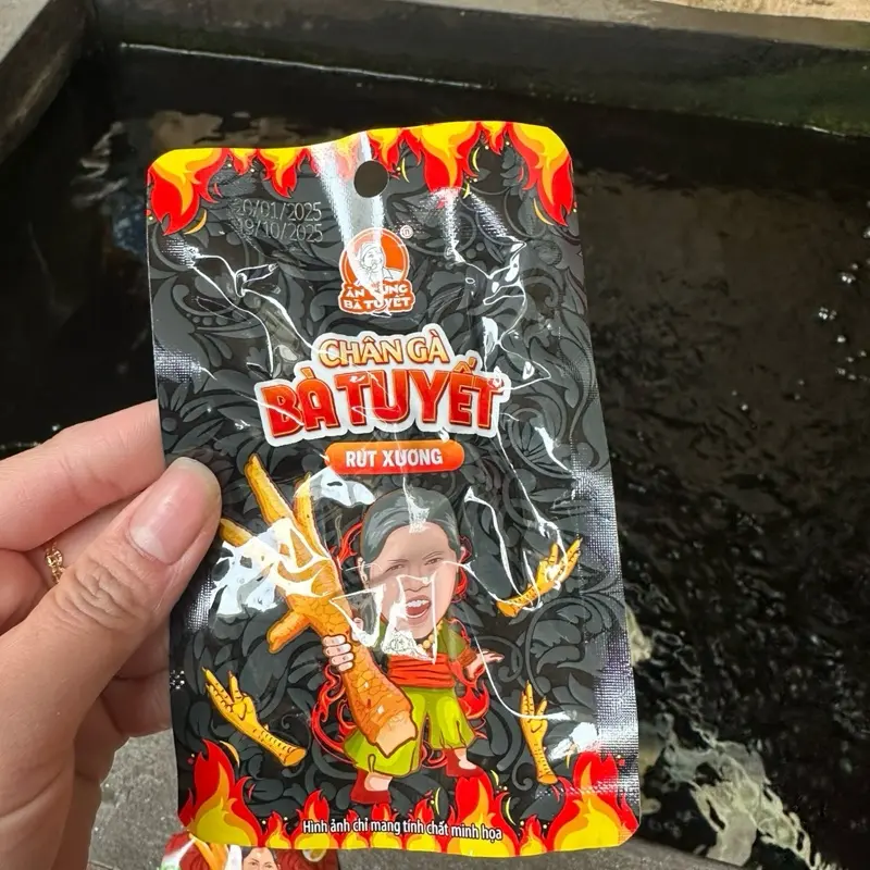 Combo 20 Chân Gà Rút Xương Bà Tuyết Tê Tê Cay Cay