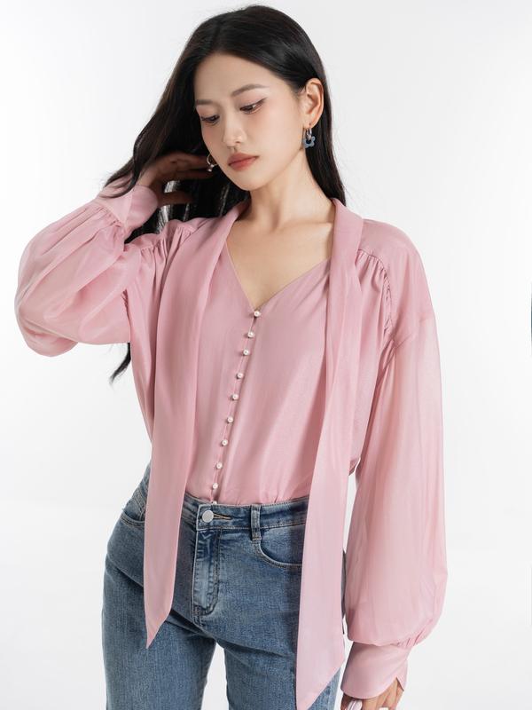 Áo sơ mi nữ tay dài cổ nơ Eva de Eva 24ASMT009H