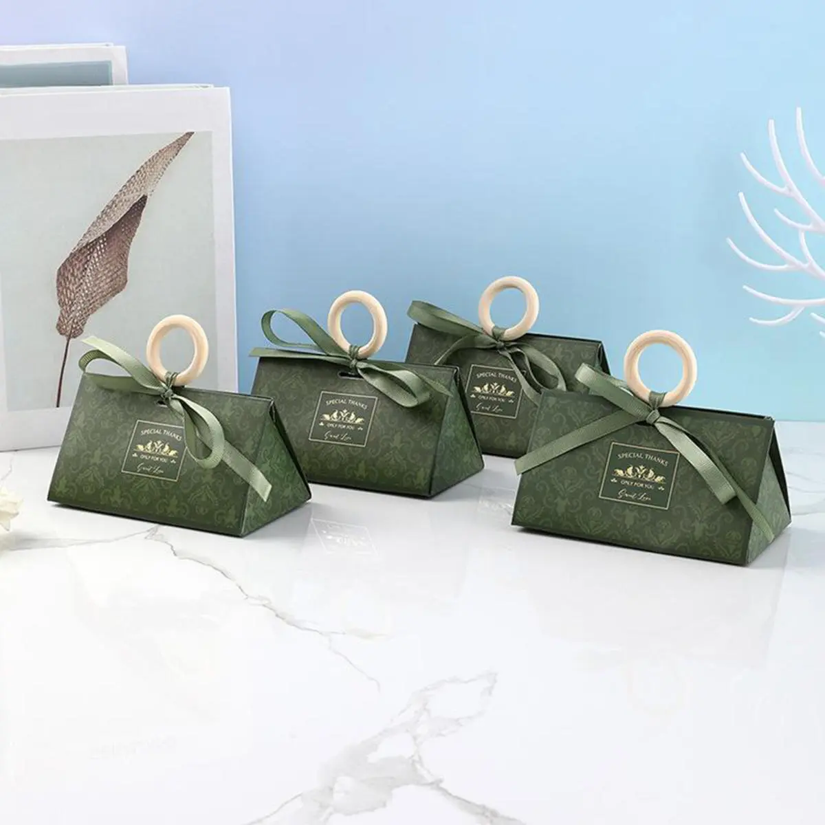 Kraft Paper Triangle Gift Wedding Candy Box Wedding Creative Candy Box