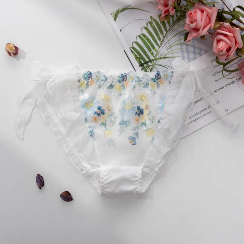 Product Introduction of QUẦN LÓT NỮ REN THÊU HOA LƯỚI CO GIÃN THOÁNG MÁT CỘT DÂY PHONG CÁCH NHẬT DỄ THƯƠNG Women 14