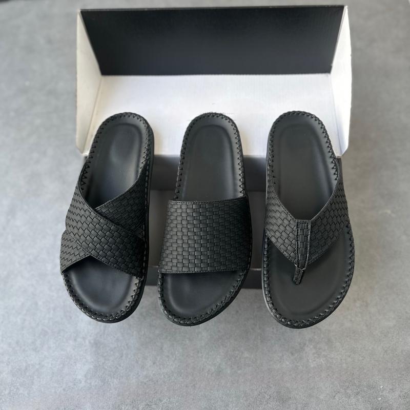 Product Introduction of Dép Nam CARO LEATHER Thời Trang, Chống Trơn Trượt Và Chống Mài Mòn, Khâu Chỉ Toàn Bộ 2