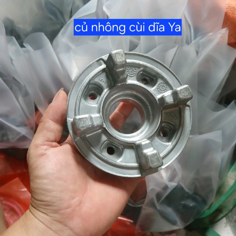 Cùi dĩa củ nhông sau Yamaha Sirius jupiter tau rus Phụ Tùng Phụ Tùng Phanh