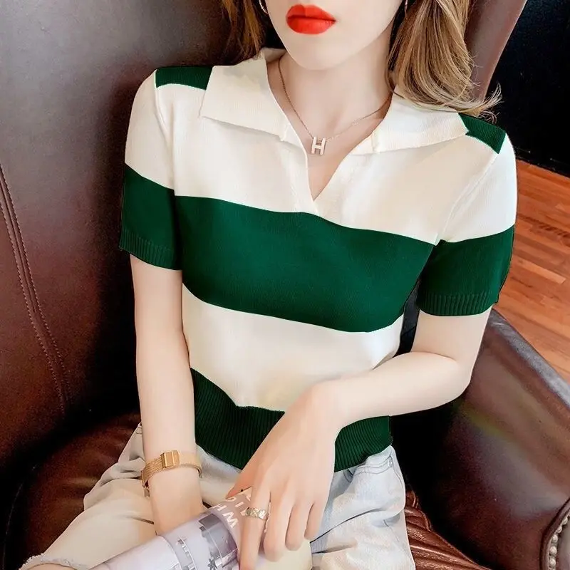 Áo Thun Ngắn Tay Cho Nữ, Phong Cách Hàn Quốc Mới Mùa Hè, Thiết Kế Colorblock Sọc Và Dễ Phối Đồ Bó Sát, Cổ Polo, Áo Chui Đầu Làm Bằng Áo Len Lụa Lạnh Áo Trên
