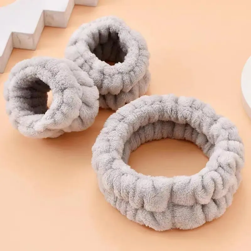 Soft Face Washing Hair Band for Women, 1 Count Face Wash Headband & 2 Counts Wristband, Flannel Coral Fleece Makeup Headband & Wristbands Set 4
