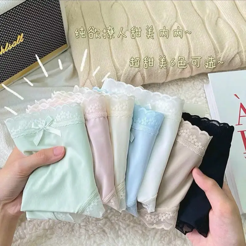 ( Quà Tặng OĐ) Mua 10 QUẦN+ TẶNG THÊM 1 quần: Set 10 Quần Lót Nữ ( có Set 5) chất su lụa siêu mát, viền hoa mềm co dãn 4 chiều, không lộ viền, co dãn phối ren hoa thoáng mát Women 4