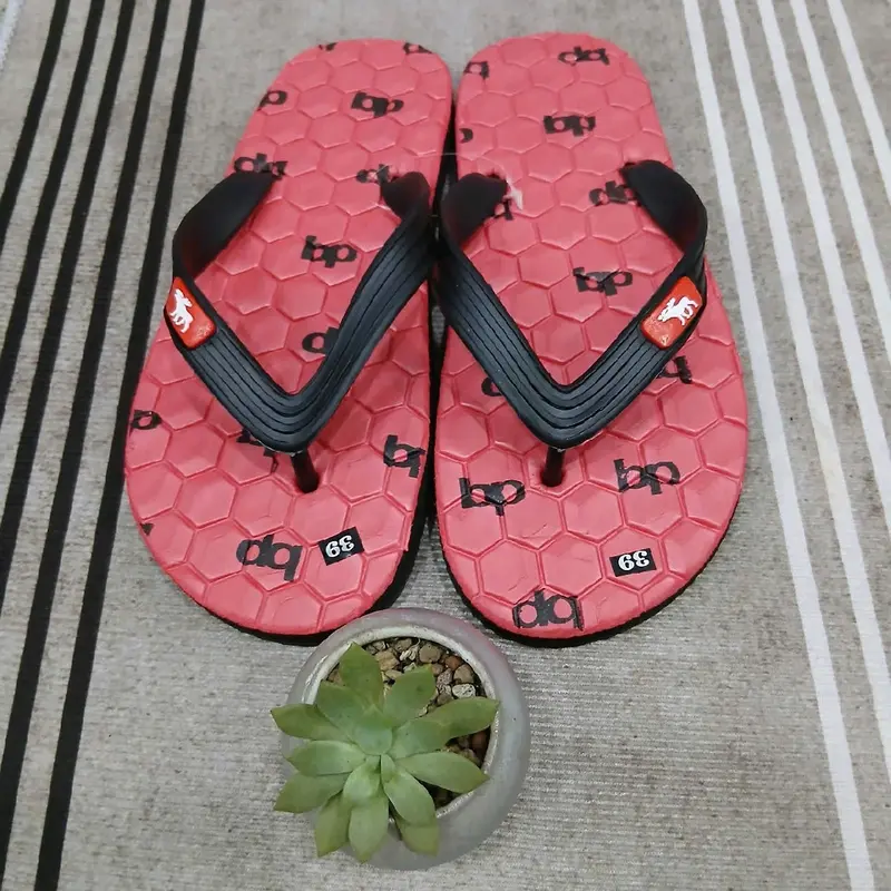(DÉP NAM- NỮ QUAI HƯƠU)Dép lào,, dép quai hươu, quai dép mềm, dẻo size 36-->44( 36 đến 39 Nũ quai nhỏ Nam tăng 1 size ) Dép. Đế 2 lớp (trên đế mềm, dưới đế cứng). 3