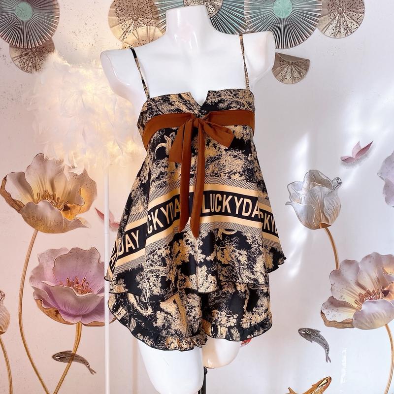  Đồ Ngủ Dây Vải Lụa Hồng Ngọc phối nơ trước form xoè thoải mái dây áo có tăng đưa 2 size 40kg-75kg. Women Nữ Nhung Voi 