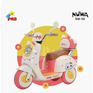 MOTOR AKI ANAK VESPA RODA TIGA NUWA-115 BATERAI 6V ADA MUSIK TEMPAT DUDUK LUAS - NW-115 WHITE PINK, SUPERAMAN
