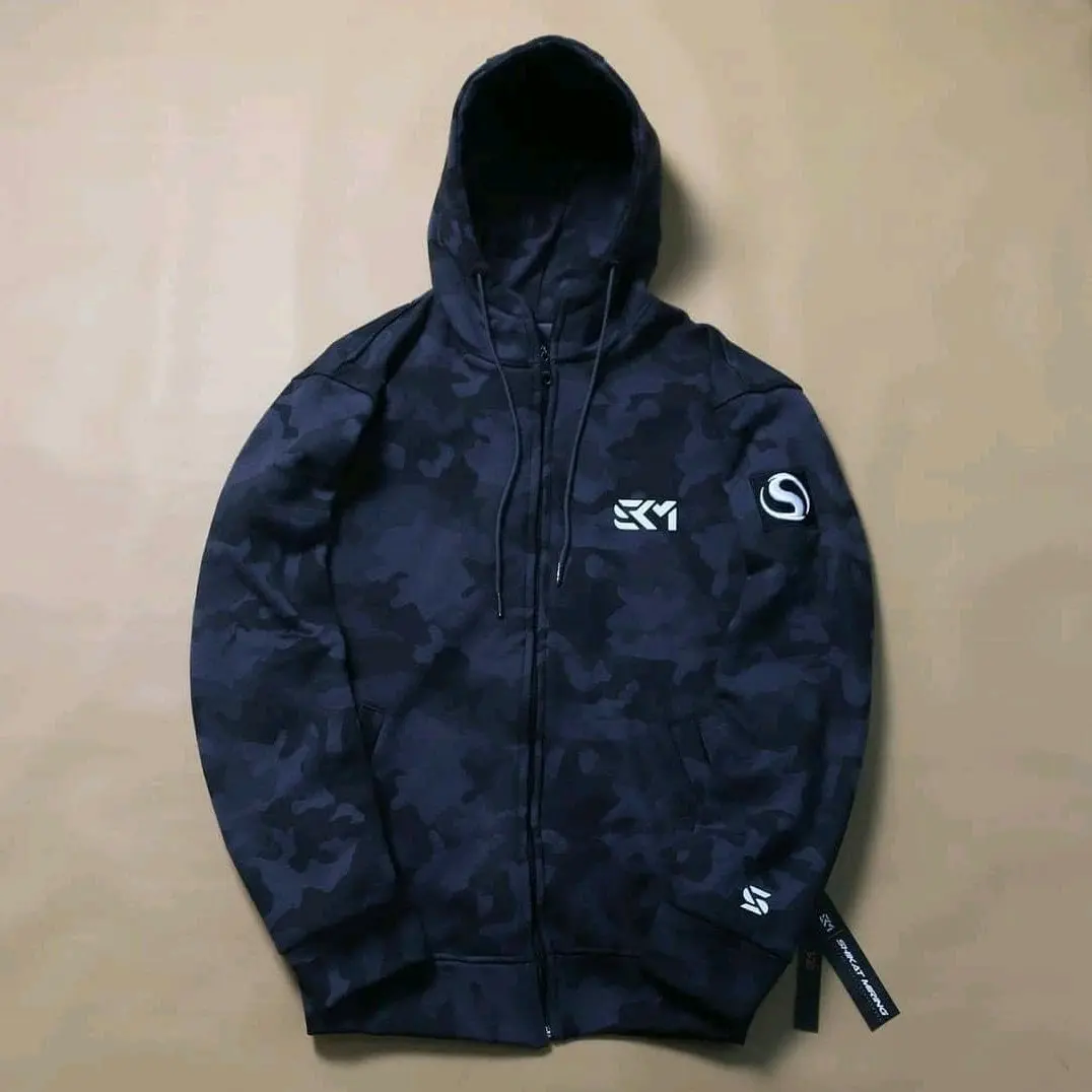 Sweater Hoodie Zipper Shikat Miring Camo