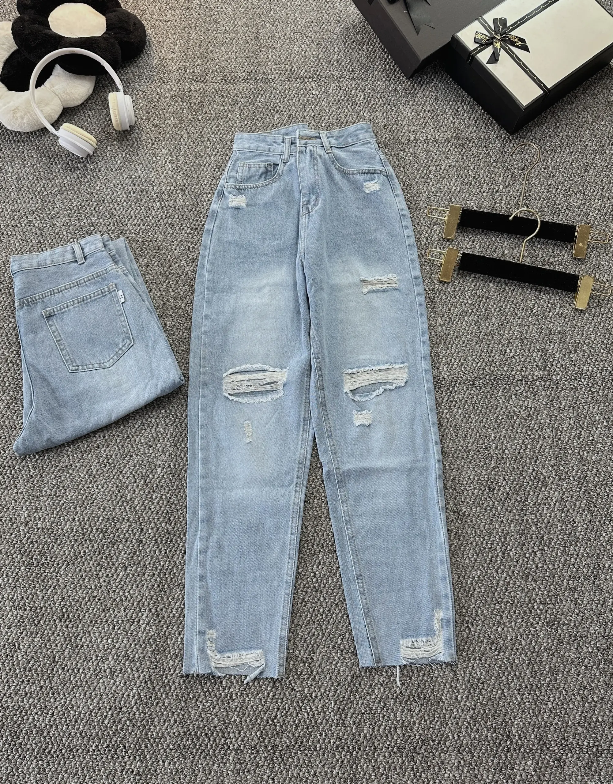 QUẦN JEAN BAGGY RÁCH KIỂU LAI CẮT Nữ Pants Women Denim Có Túi Xám | BigBuy360 - bigbuy360.vn QUẦN JEAN BAGGY RÁCH KIỂU LAI CẮT Nữ Pants Women Denim Có Túi Xám | BigBuy360 - bigbuy360.vn
