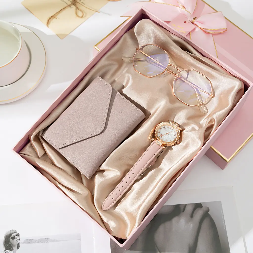 3PCS Women Pink Quartz Watch & Exquisite Large Capacity Wallet & Love Shaped Glasses Set NO BOX Jam Tangan Perempuan11/1