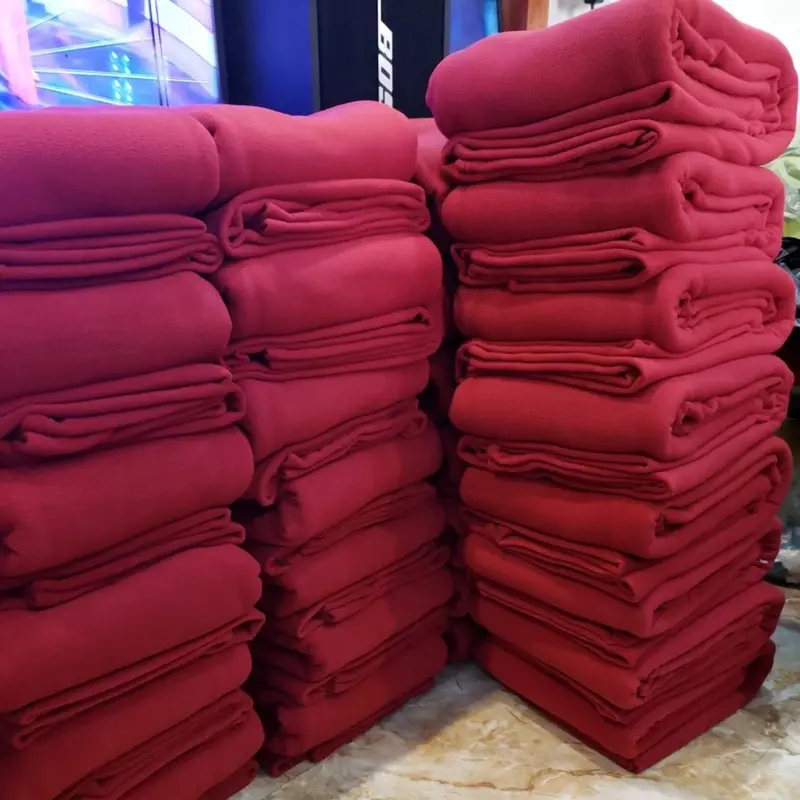 Chăn nỉ hàng không, chăn nỉ văn phòng Việt Mốt nhiều màu, nhiều size, miễn phí vận chuyển toàn quốc 6