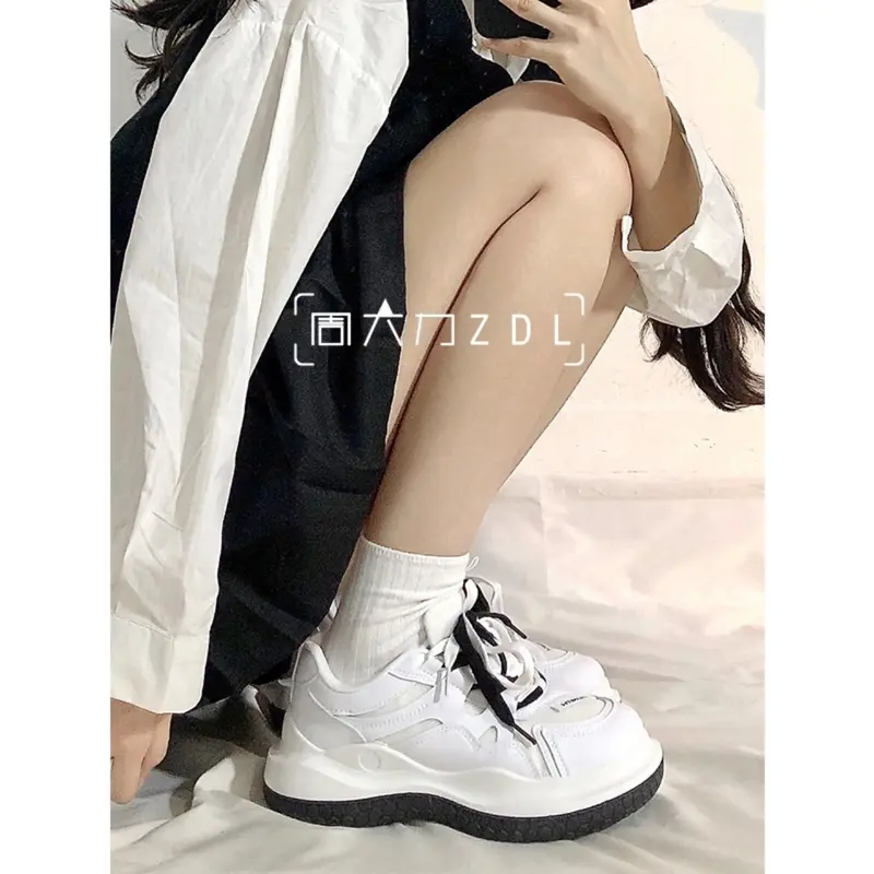 Giày thể thao nữ SUMO đế cao 5p màu Trắng _GIÀY UMI Mũi tròn 5
