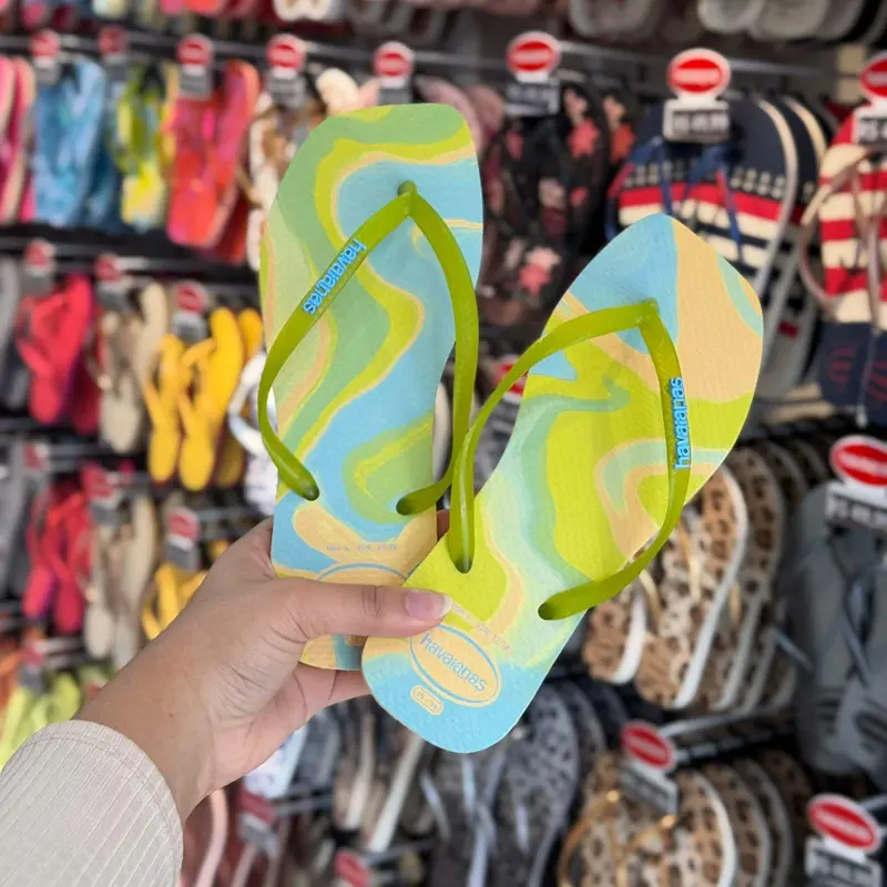 Havaianas Square Jelly Chinelo Brasileiro com Tiras Quadradas Translúcidas