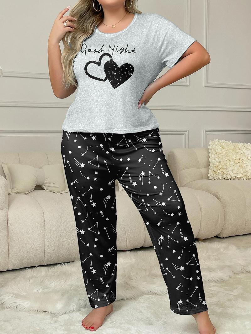 Product Introduction of 【Plus Size】Heart Print Tee & Pants Pyjama Two-piece Set, Casual Comfy Round Neck Short Sleeve T-shirt & Trousers PJ Set, Women's Sleepwear for Fall & Winter 1