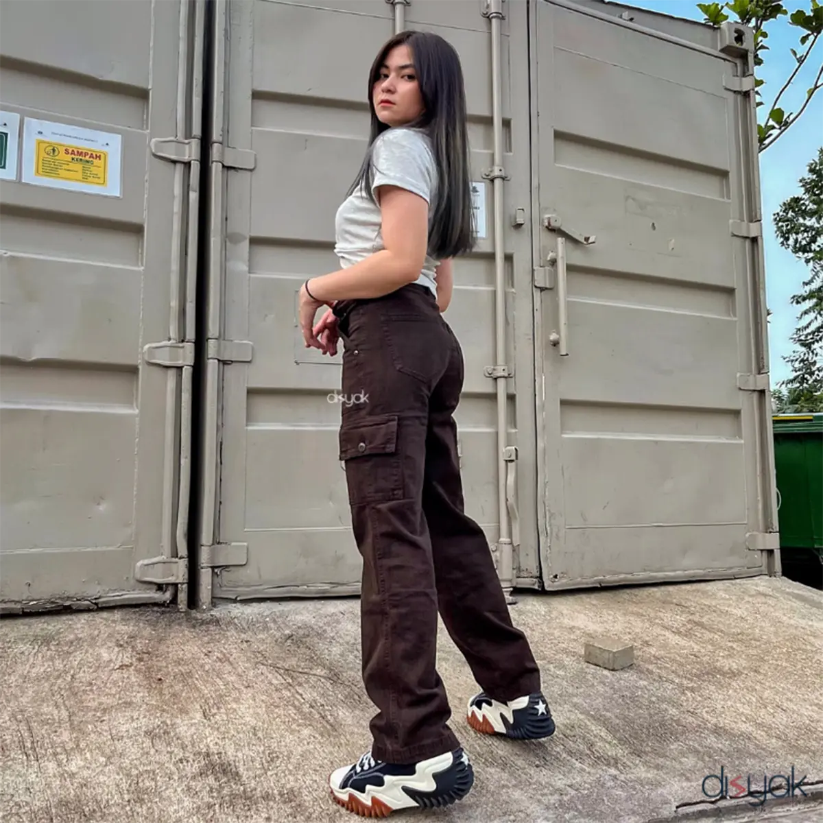 DISYAK - Boyfriend Cargo Celana Panjang Jeans Dark Brown 711-811