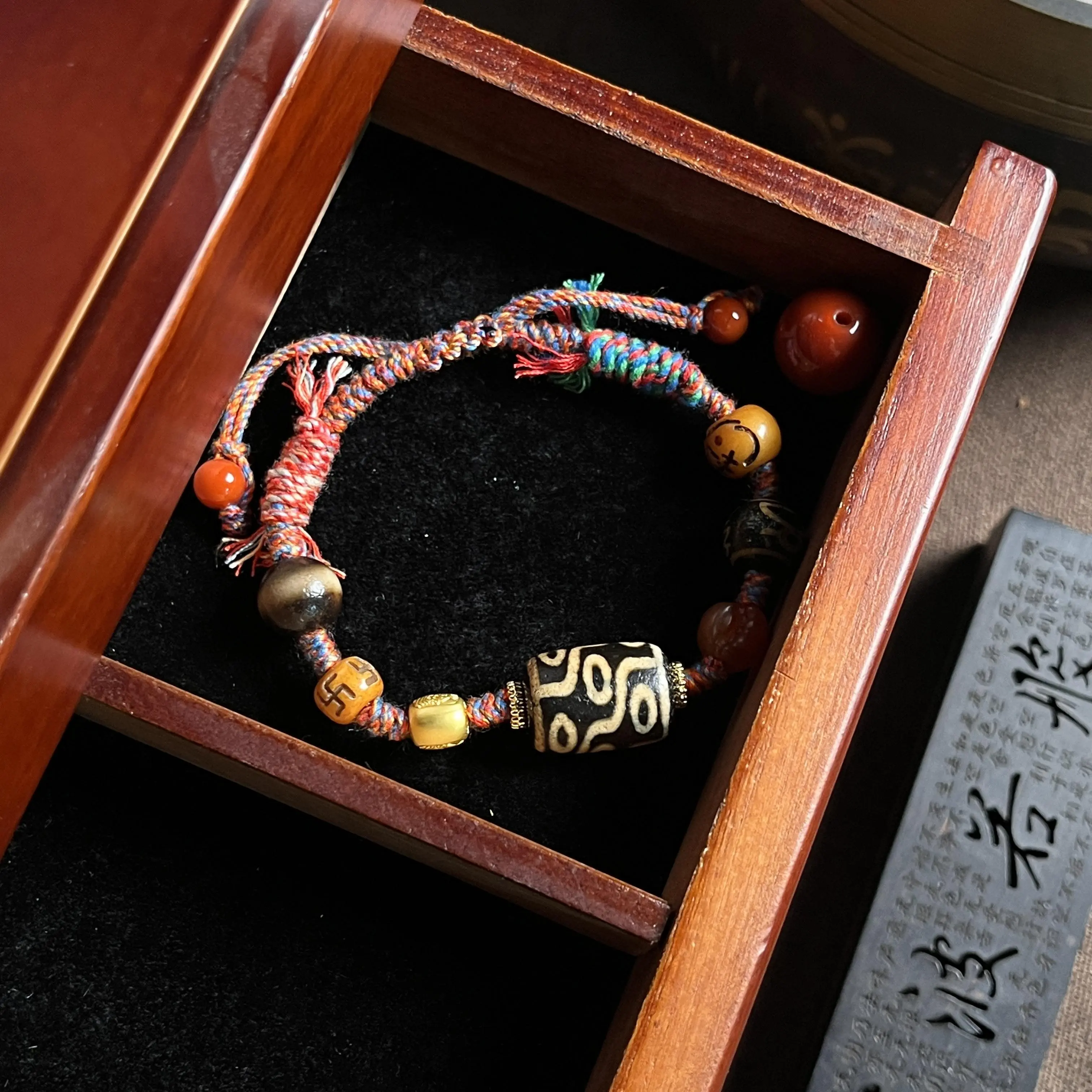 1209Agate Tianzhu Hand String