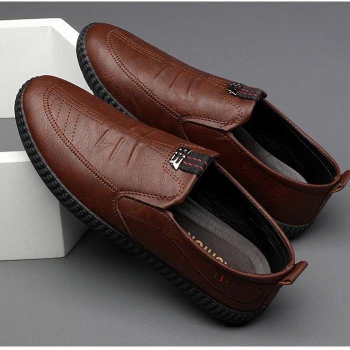 Giày lười Da PU nam 2 màu đính Logo mẫu mới đẹp