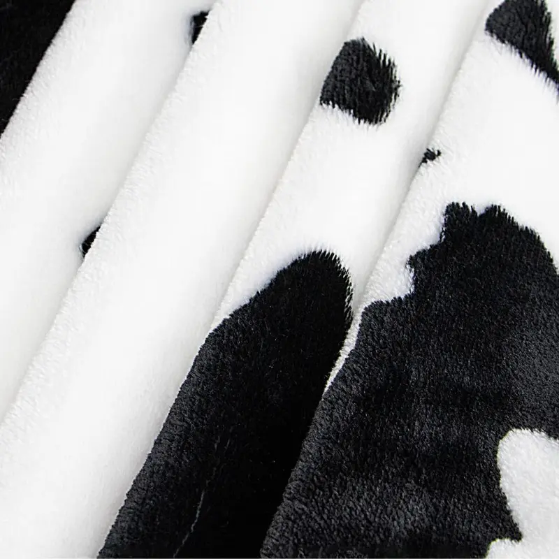 Cow Print Flannel Blanket, Soft Lightweight Throw Blanket, Portable Air Conditioning Blanket for Home Office, Girly Bedroom Accessories, Boyfriend Gift 5