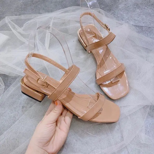 Sandal nữ đế bệt gót đẹp cao 3cm. dép quai hậu nữ chất da bóng ( gót đẹp 3cm) DéP Shoes GiàY