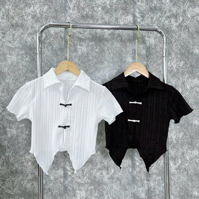Áo croptop nữ cổ tàu hai nút tay ngắn vạt nhọn hai màu Trắng Đen