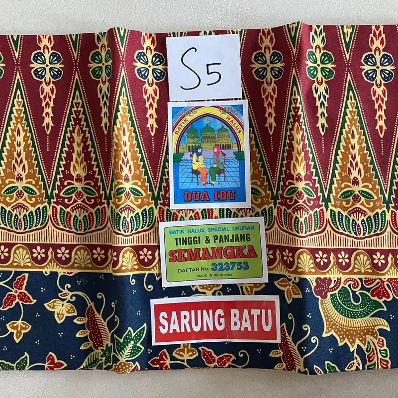 Sarung Wanita merk Semangka Dua Ibu 3