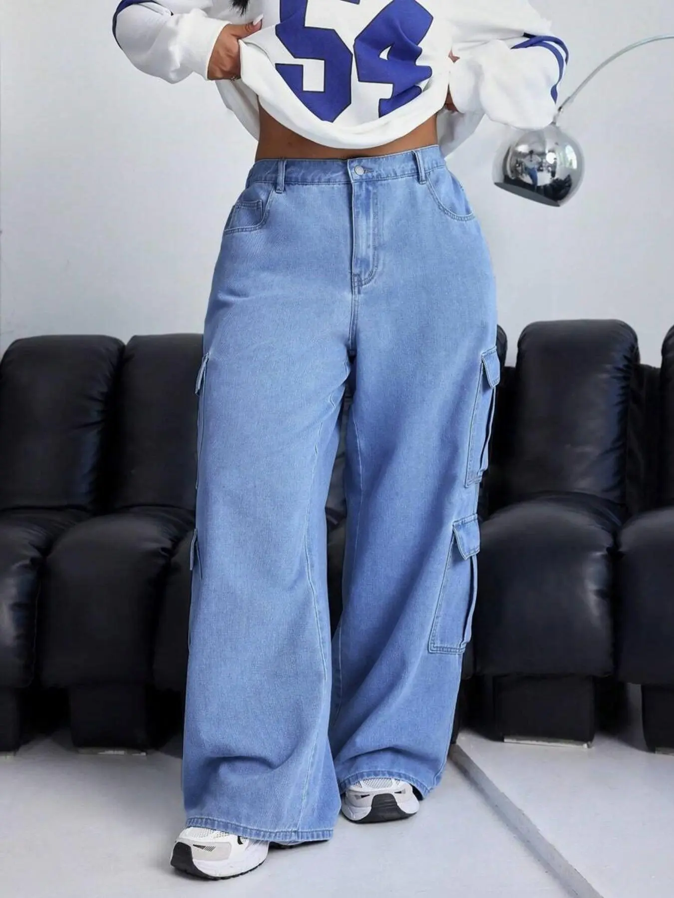 【 Plus Size】 Solid Button Fly Pocket Cargo Jeans, Casual Fashion Wide Leg Denim Pants for Daily Outdoor Wear, Women Clothing for Fall & Winter