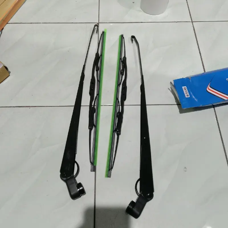 wiper arm+wiper Blade PS135 1set kanan kiri 0
