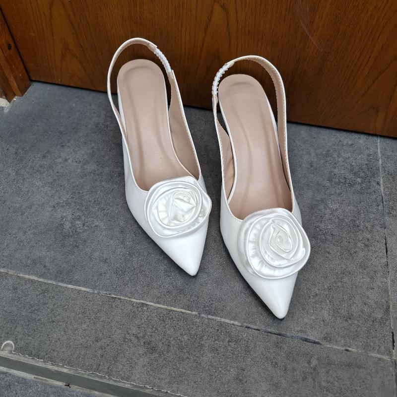 Product Introduction of Giày sục mũi nhọn cao gót 5p gắn nơ hoa màu cực xinh Dép len shoes hoa giay 7 got depnuhottrend 2023 guôcxinh caogotdinhda đẹp high red guốc quaitrong bitmui caogotnu saint laurent heels giày cao gót gấp gọn eg ngo sandal dinh 2 cưới guo c dep decao detha 2