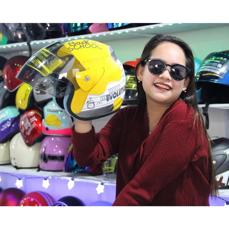 ESKLUSIF // AISAR KHALED X MLA HELM // HELM WANITA HIJAB DEWASA KEKINIAN / EVOLUTION NOTE KACA SILVER PELANGI Motorcycle 3