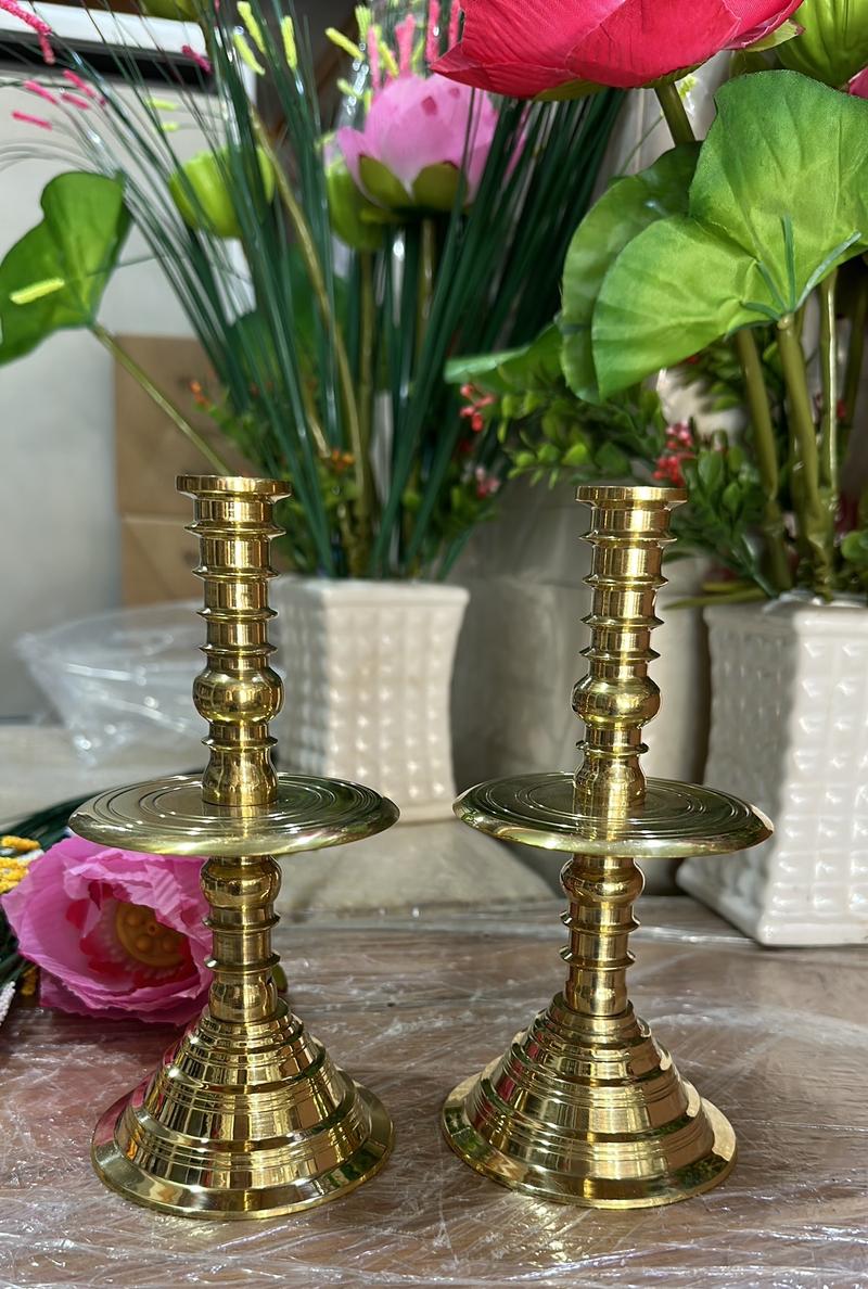 Product Introduction of CẶP CHÂN ĐÈN ĐỒNG THỜ CÚNG   cao 27cm Decor den hat 11
