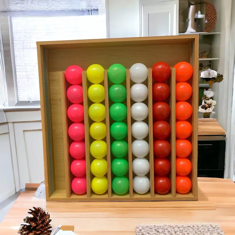 Trò chơi logic sắp xếp bóng theo màu. Chất liệu bằng gỗ MDF và bóng nhựa, KT: (45 x 45 cm). 0