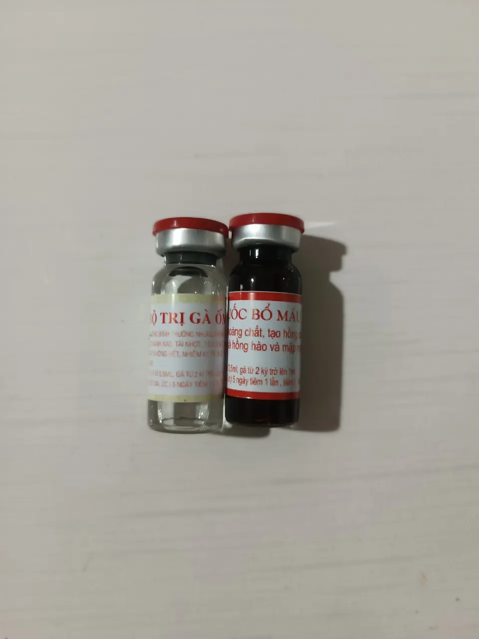Bộ Trị Gà Óm Lao - Gà 500g Mỗi Loại 0.3ml Mỗi Chai