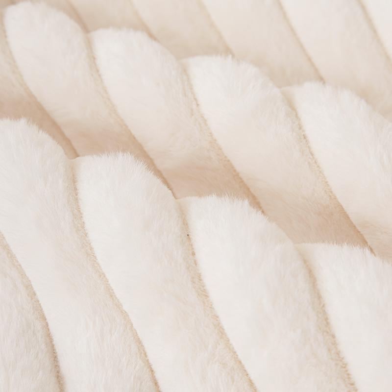 Product Introduction of Solid Color Thick Plush Sofa Cushion, Simple and Modern Style Sofa Cover, Anti-slip Sofa Cover for Living Room & Bedroom Decoration, Couch Covers 2