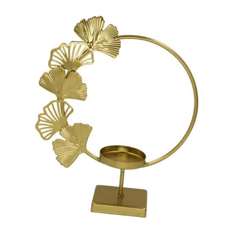 Product Introduction of Classical Iron Candle Holder Rust-proof Exquisite Floral Butterfly Candle Stand Unique Desktop Tealight Holder Wedding Props 13
